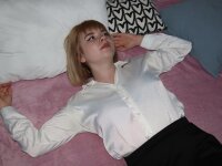 EmilyVolod's Offline XXX Chat