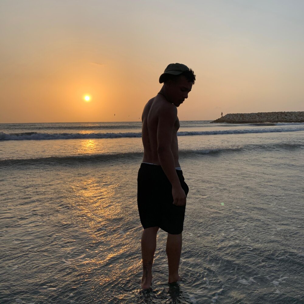 Adam_XXL_ profile