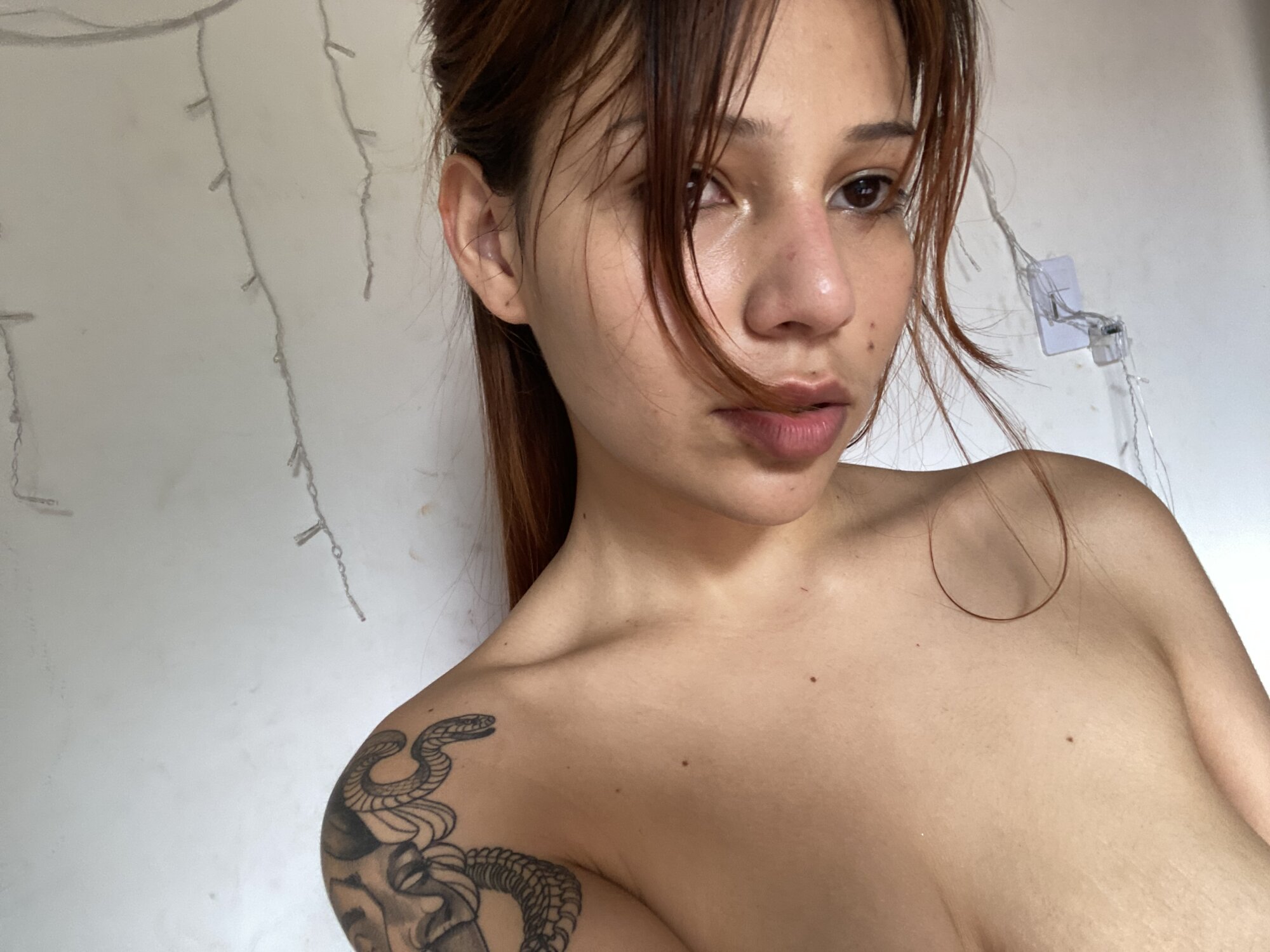 Selene__James