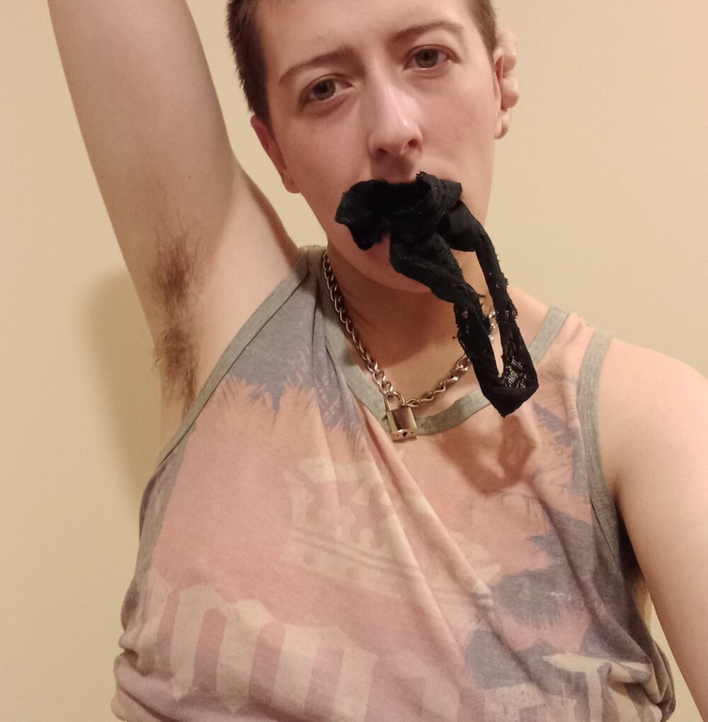Tomboy_Alex12's Offline XXX Chat