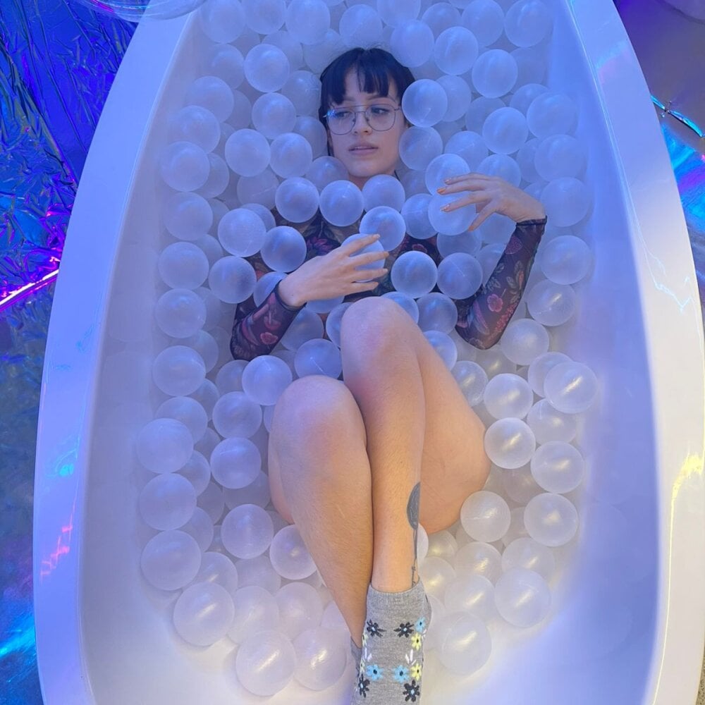 stripchat luna_bella3 webcam profile pic via webcam-sexe.net