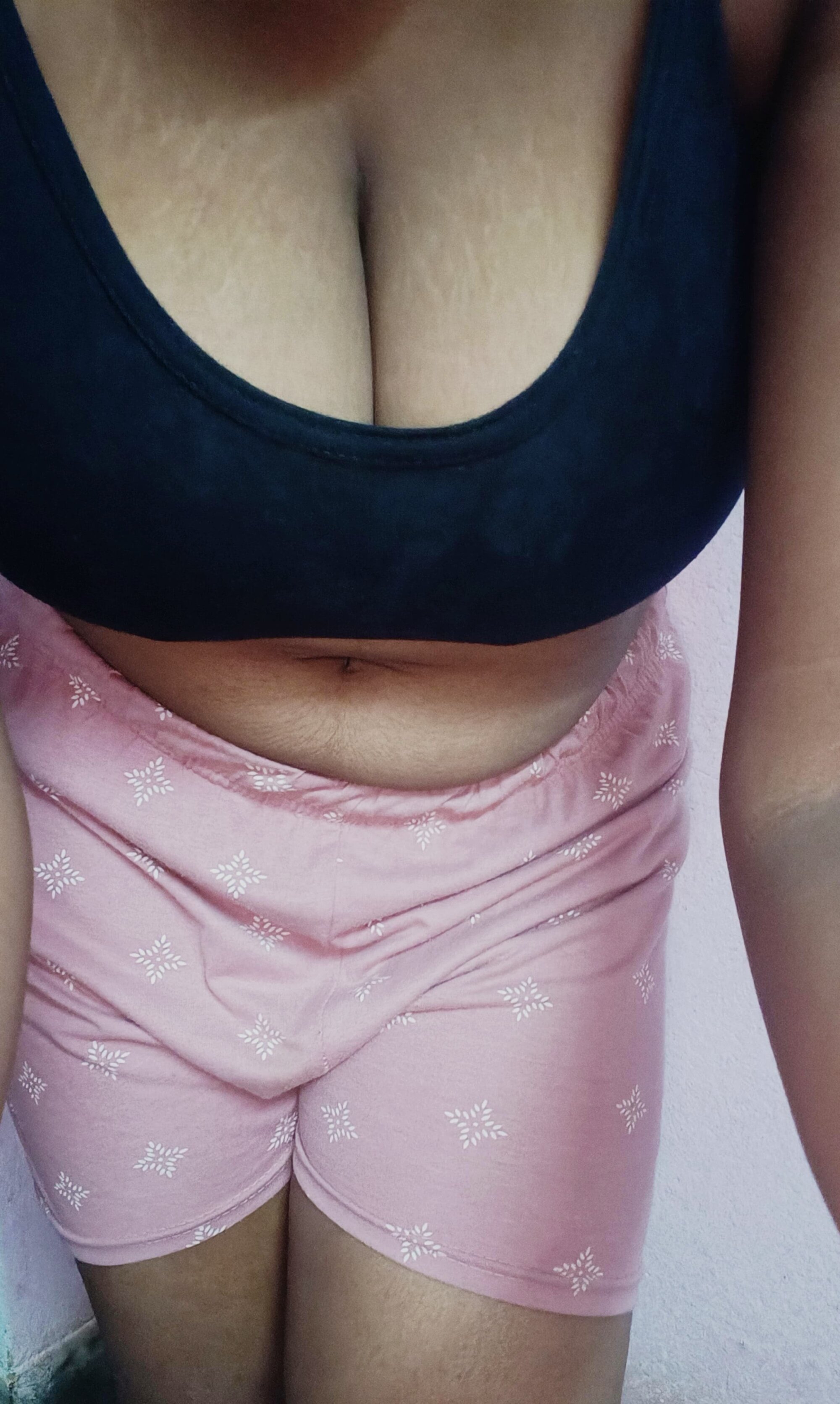 Hot-Maahi