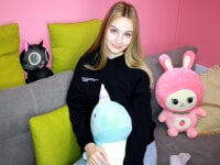 RaspberryCutieC's Offline Chat Room
