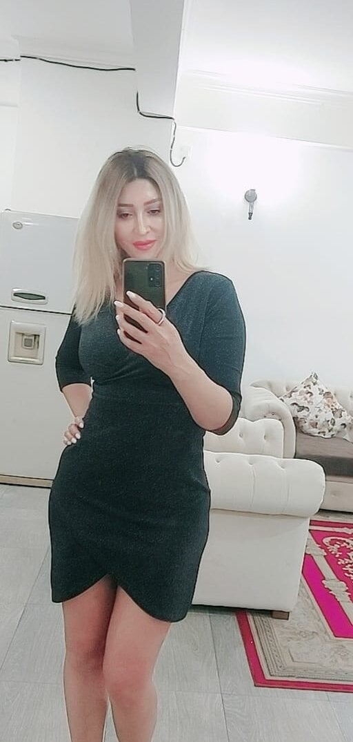 Simran-kaur Free Live Webcam Show & XXX Chat | xHamsterLive