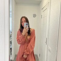 Viktoriya2023's Offline Chat Room