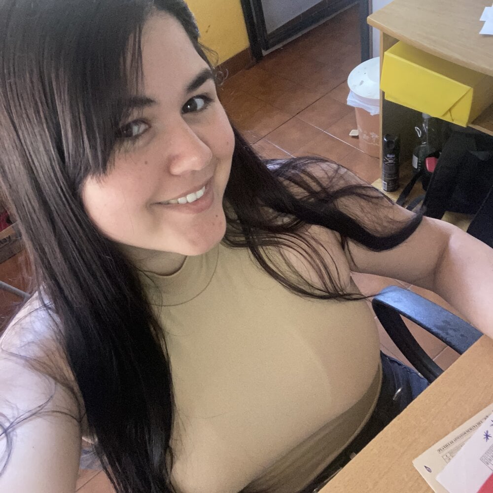 stripchat melona1122 webcam profile pic via 6livesex.com