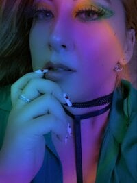 _camila_blue's Offline Chat Room