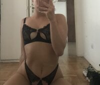 helloblondie offline chatszobája
