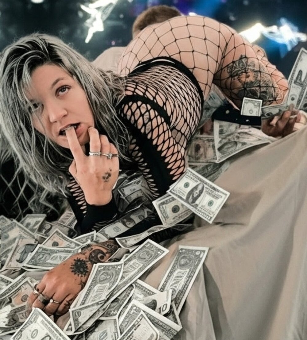 sexytattedbabe from stripchat