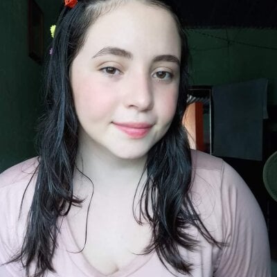 Perfil Modelo Webcam Aurora_1111 | Stripchat