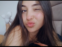 violet_sweetie's Offline Chat Room