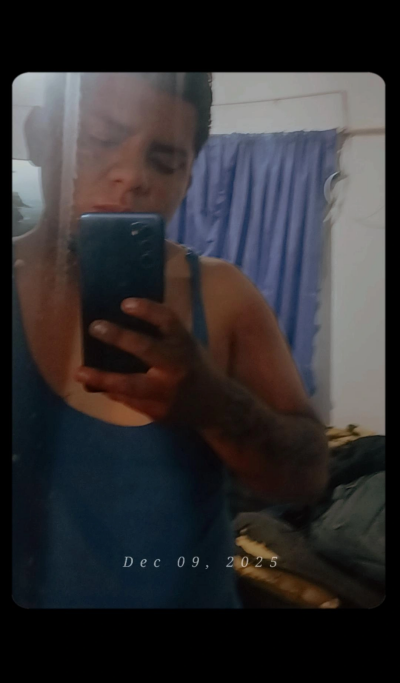 DefiedEducator Live Cam on StripChat