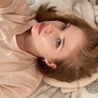 annie_blush_'s webcam live show