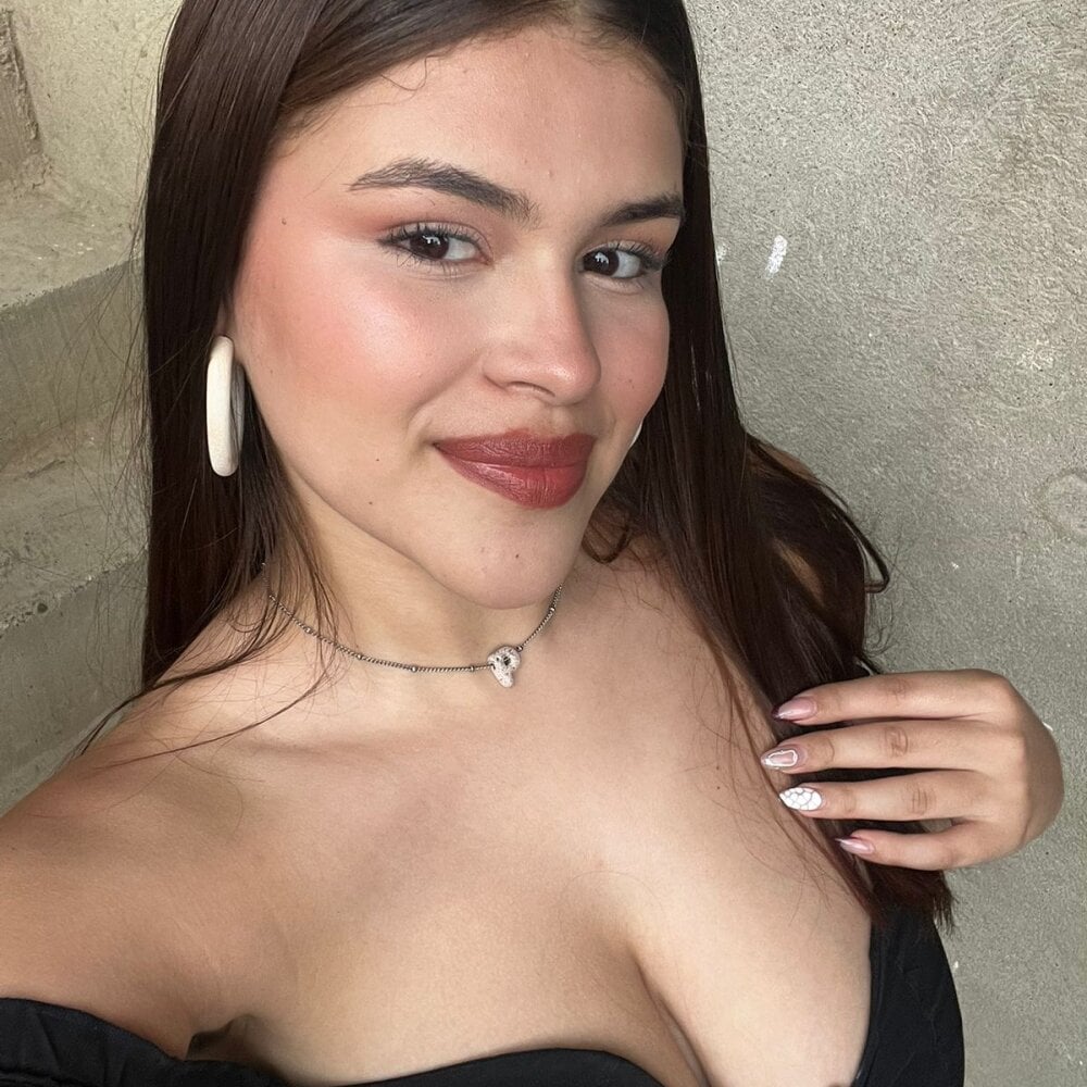michell_blakke from stripchat