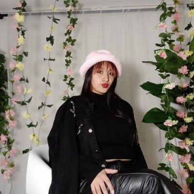 Gabyy_Cooper Female Latincreampie Webcam Striptease