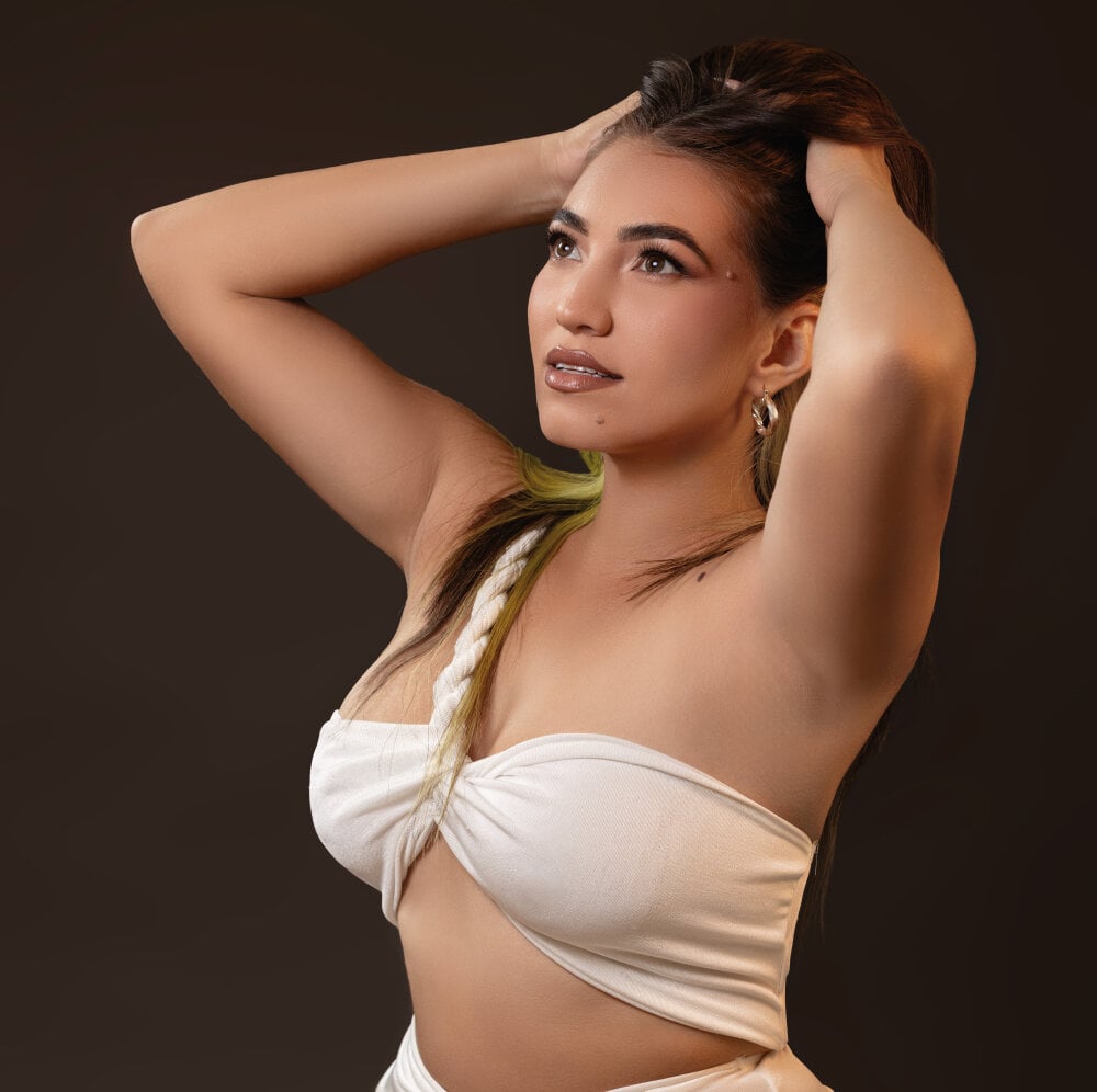 livesexasiancams.com jessicabosch livesex profile in probably next door cams