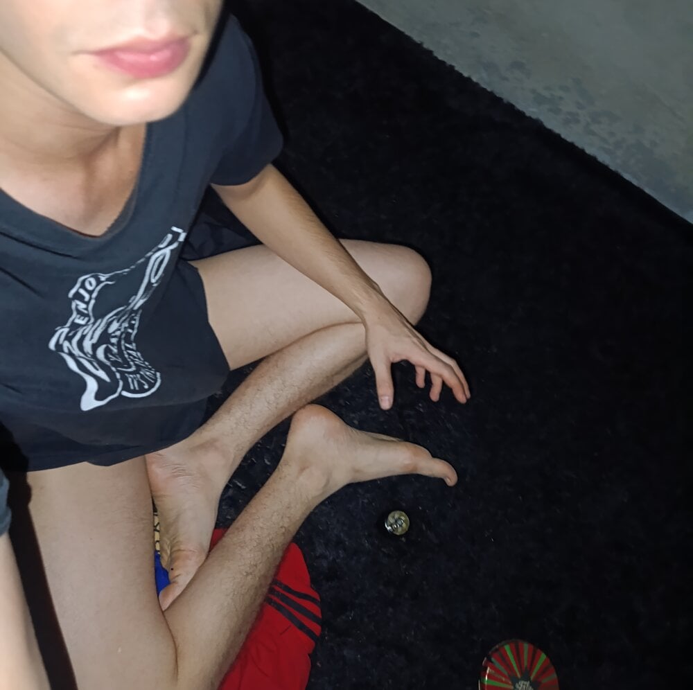 Adam_Niko's Offline XXX Chat