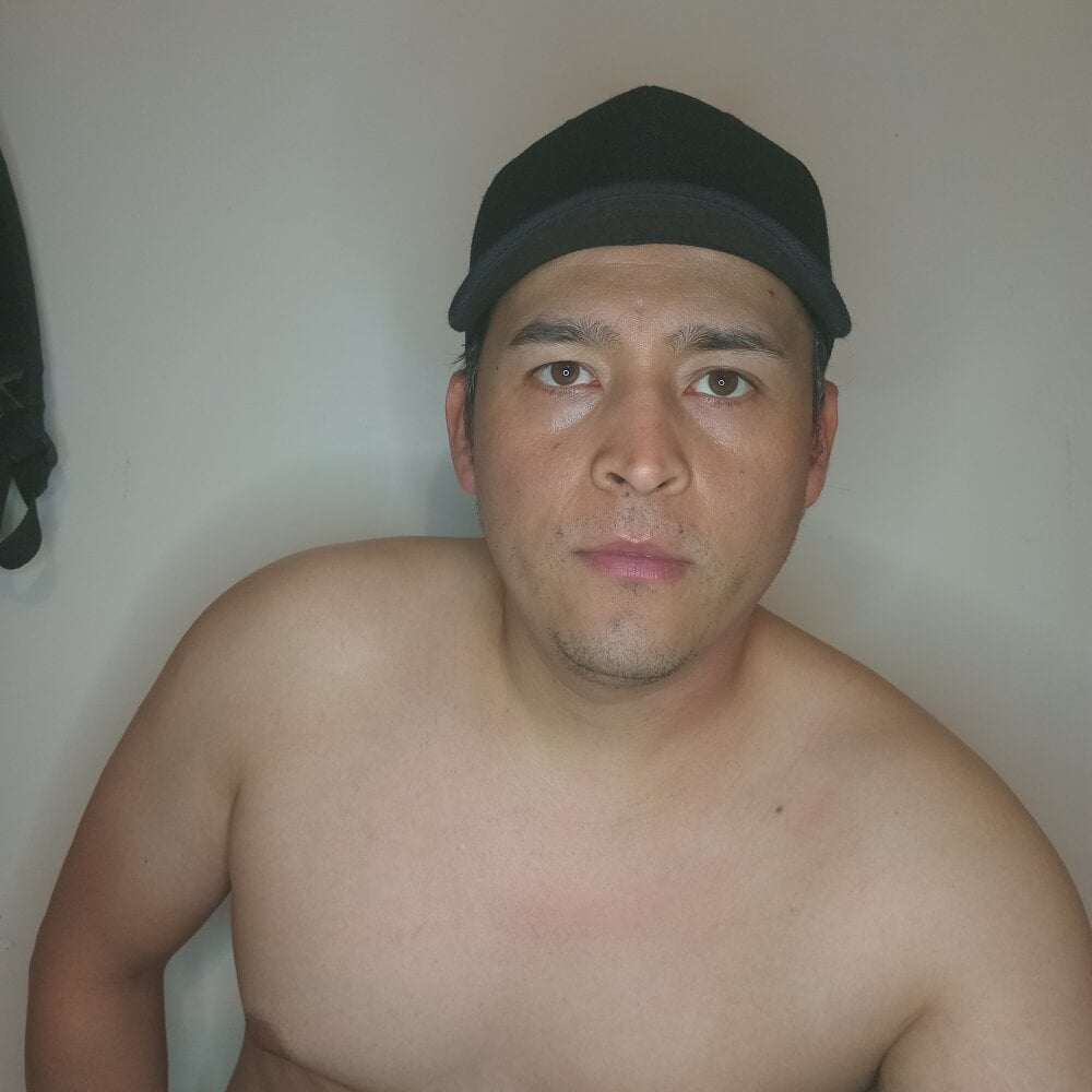 guscab69's Offline Chat Room