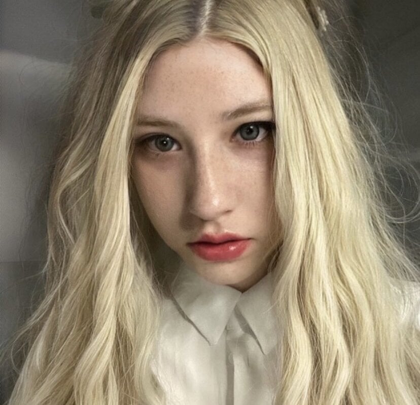 mersedas99 webcam livesex profile