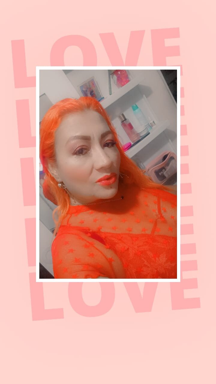 Candela_Foxx