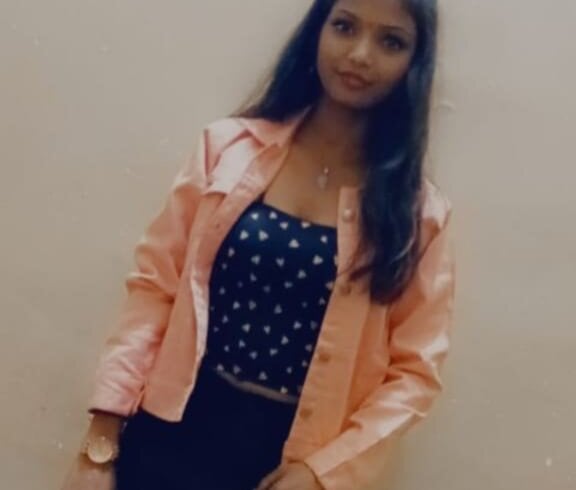 DAKSHA04's chat room