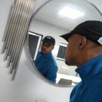 Lelothandomzi's webcam live show