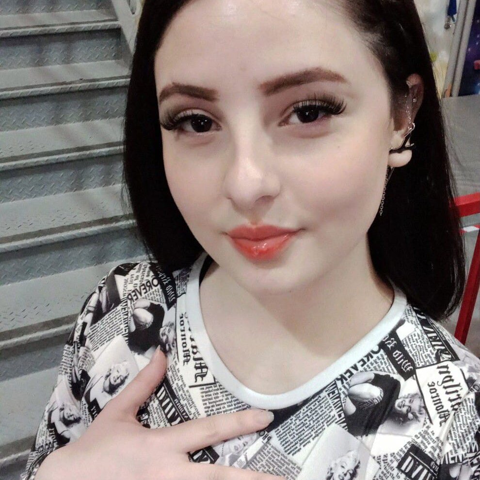 luci_derosa 😎 live webcam