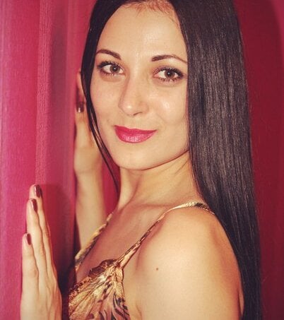 KiraSee profile