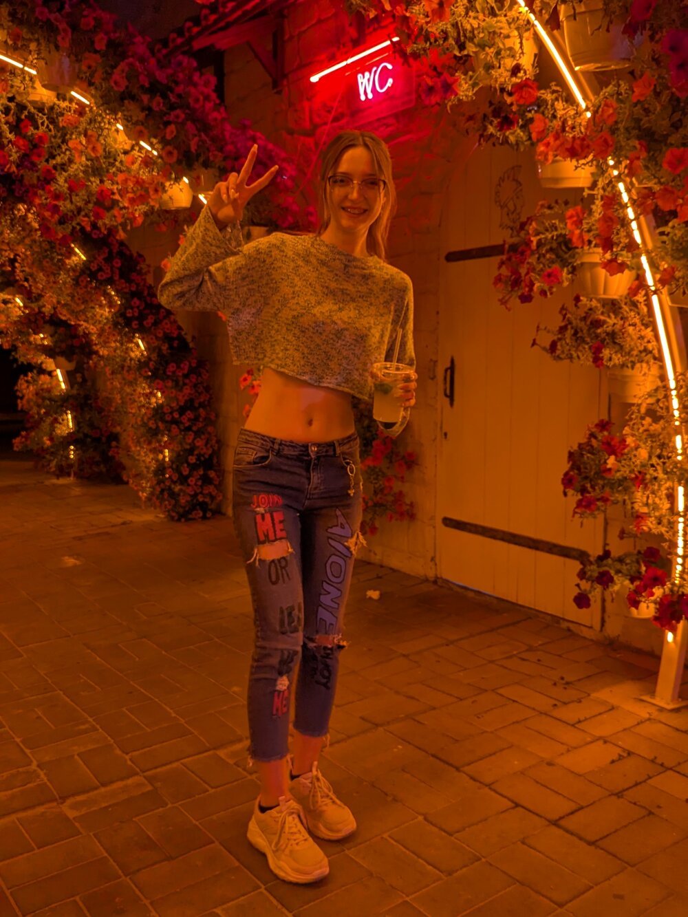 myliveeroticcams.com isabellabliss_ livesex profile in dragons-lair cams