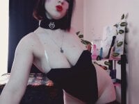 Marceline_V's Offline Chat Room
