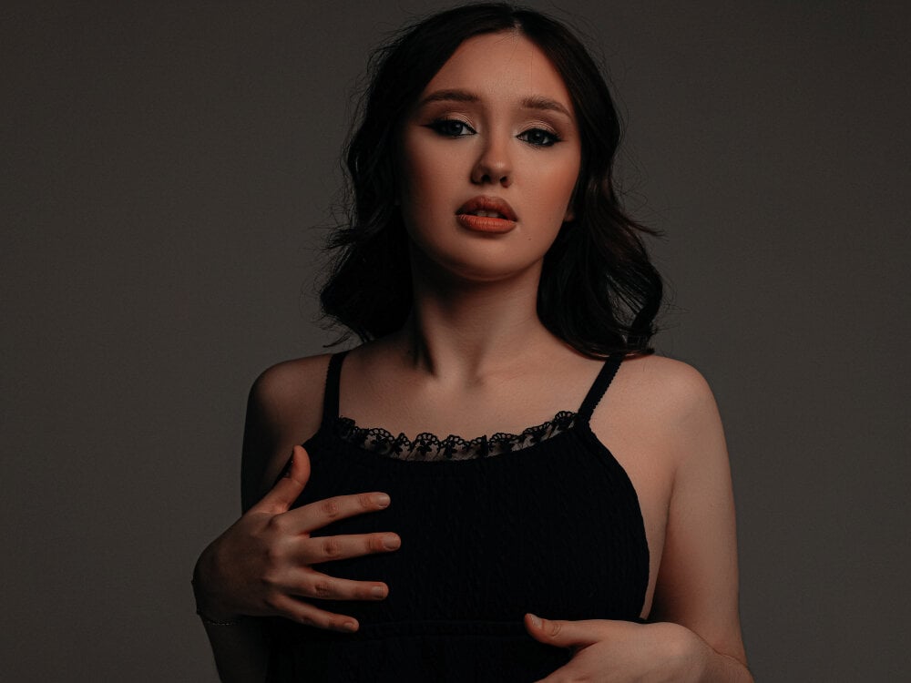MiriaamWhite 离线聊天室