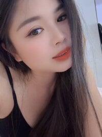 LAR-uh's webcam live show