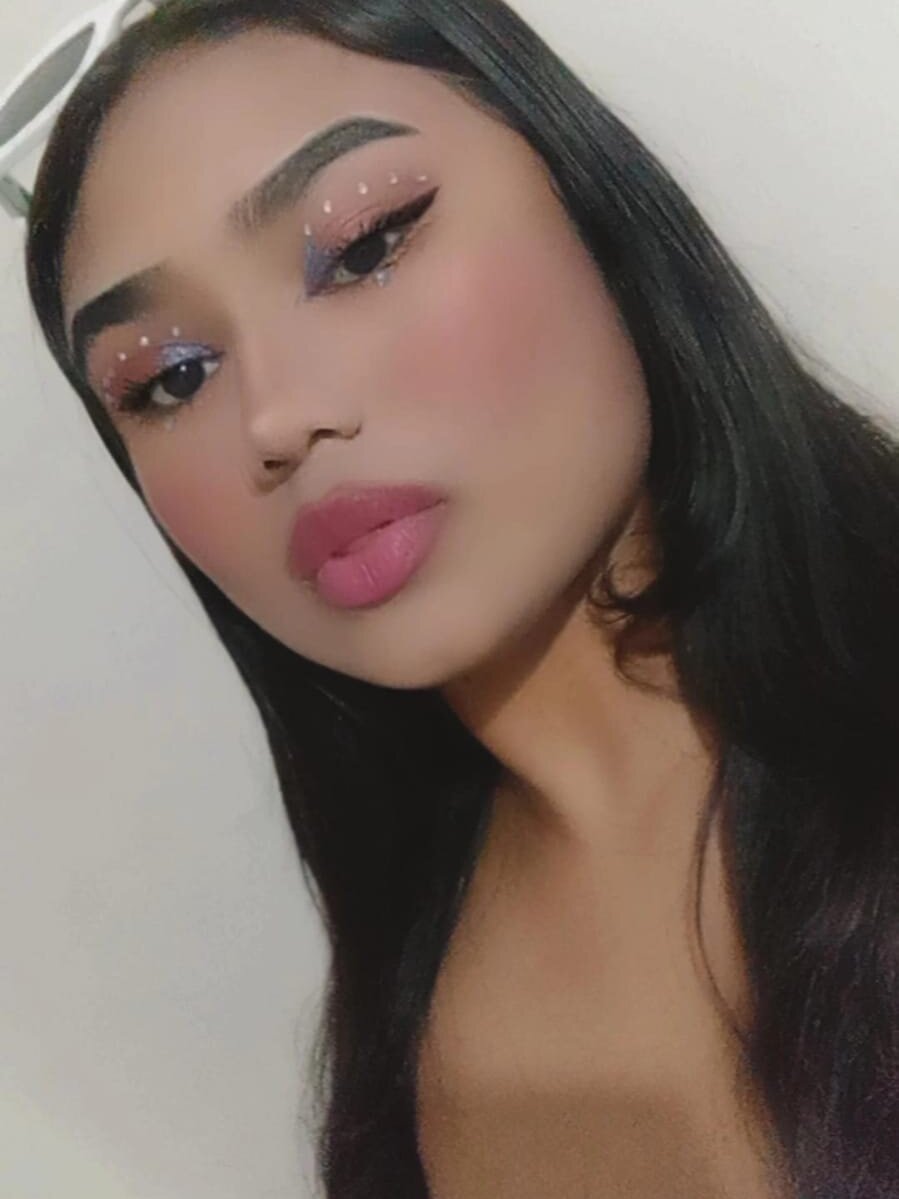 Live sex webcam photo for Medusa1126 #289425719