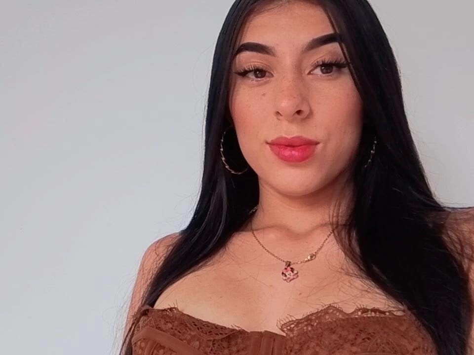 ashley_gomez from stripchat