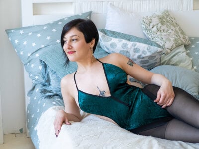MartaBounty - upskirt