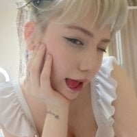 SuzyVanlaar's webcam live show