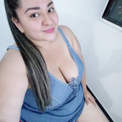 bbw_slaveslut69 🏣 adult chat