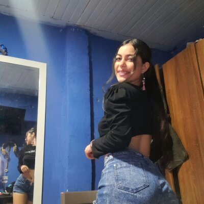 Mila_star18