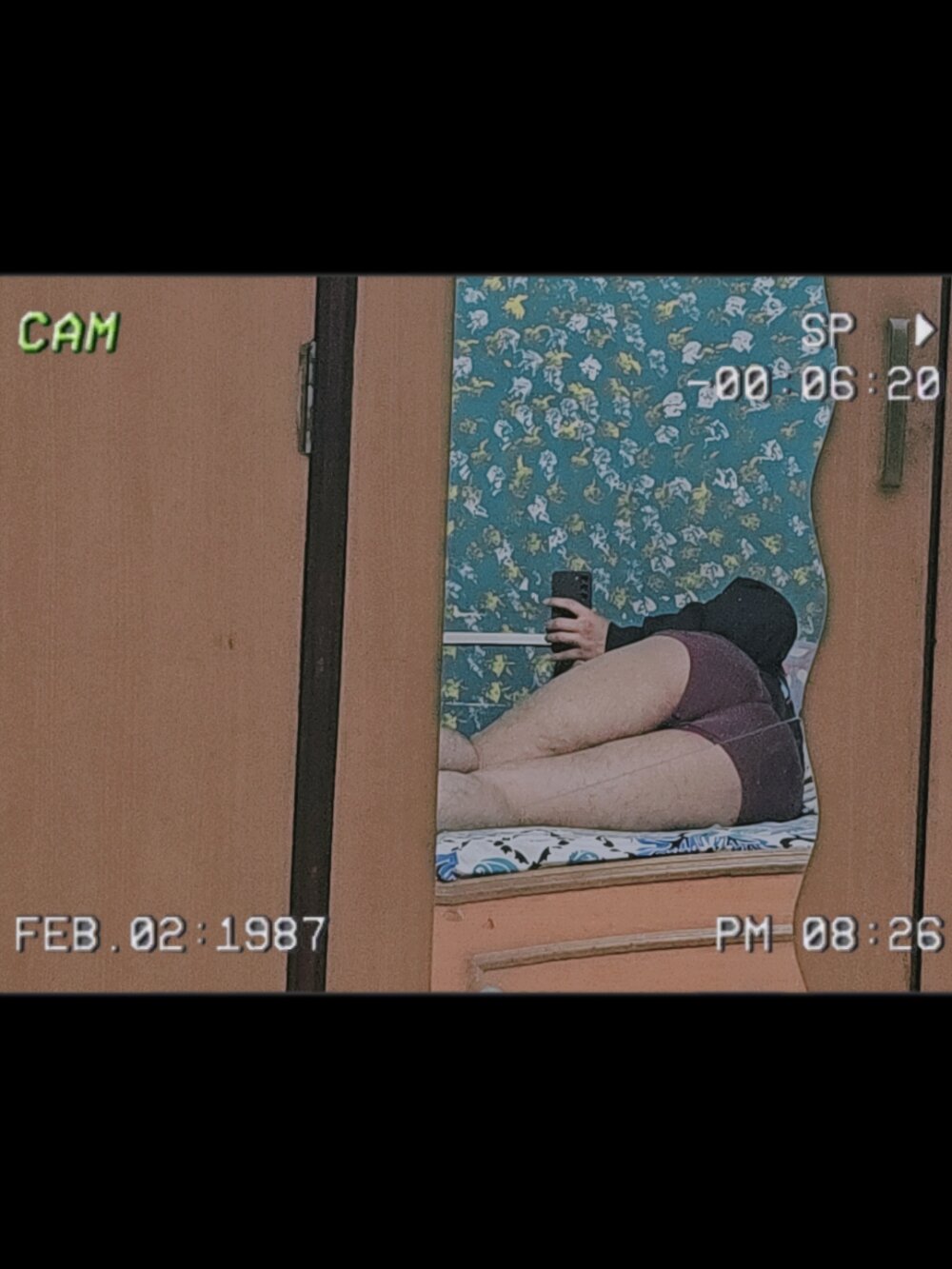 twinl_defloration's Offline XXX Chat