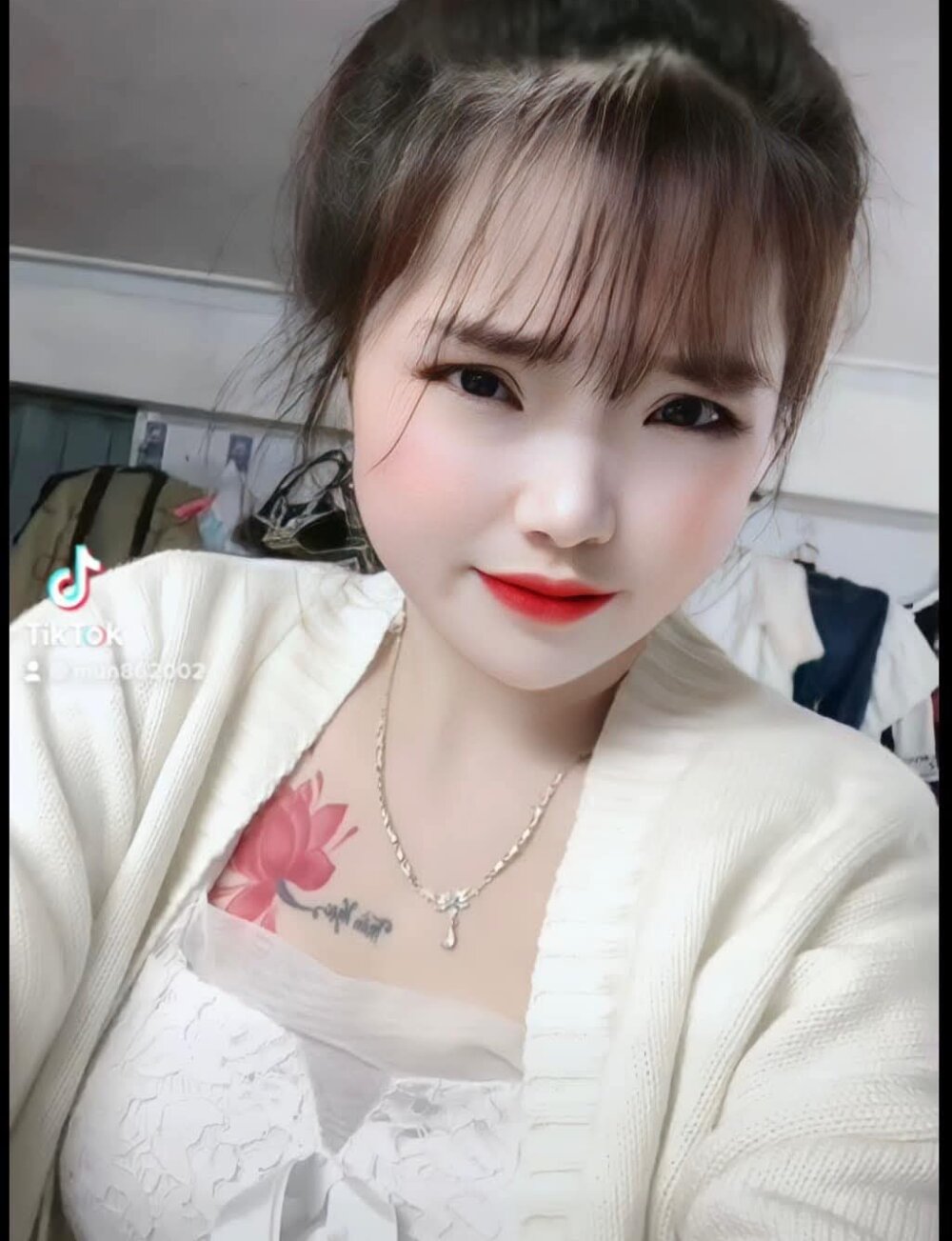 v-vivu-v from stripchat