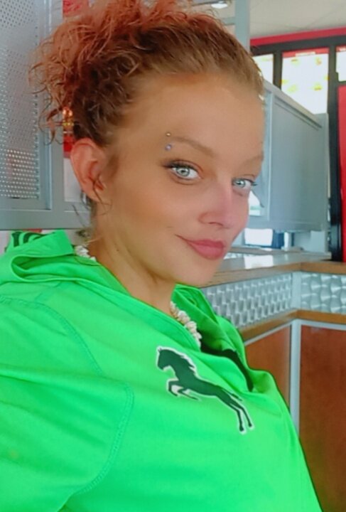 SexyBamaGurl6969 profile
