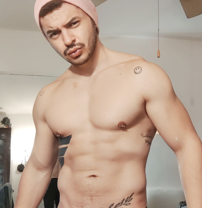 Lat20ar Male Smoke Cam Nude