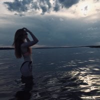 wet_fox's Offline Chat Room