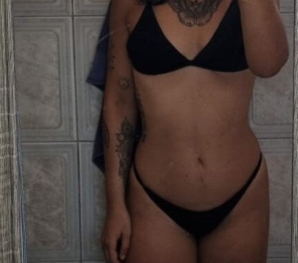 mega-camsex.net venusnyx livesex profile in portuguese cams