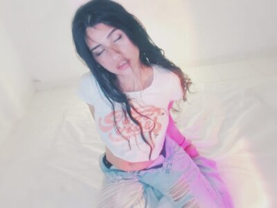 Gia_Blair
