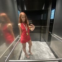 Miasweett19's webcam live show