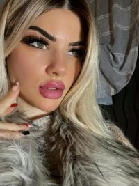 Gretadoll's Live XXX Chat