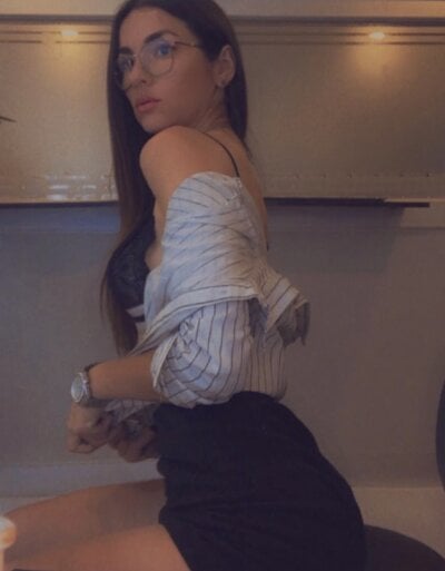 CamilleDiaz16 - Stripchat Glamour Lovense Blowjob Girl 