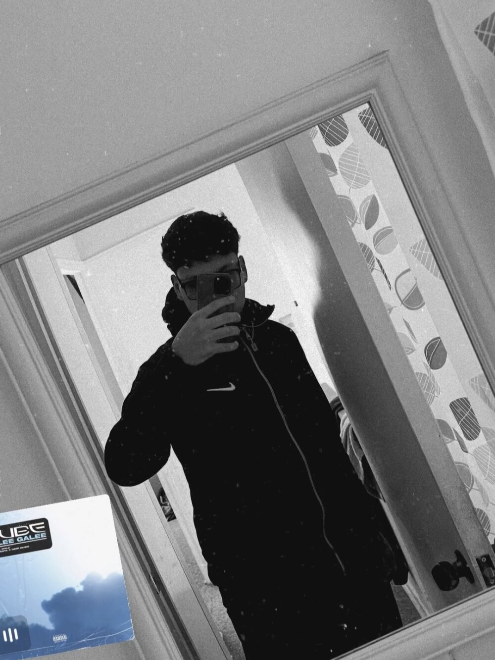 TheHollowfly's Offline XXX Chat