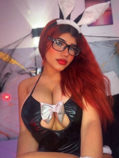 officialamara from stripchat